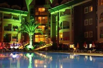 Apartment Club Green World Icmeler